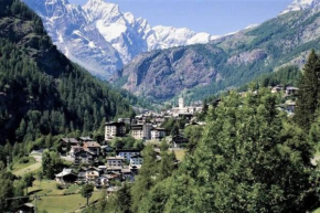 EVETTE : Sole, Sport, Relax e cibo genuino Valtournenche